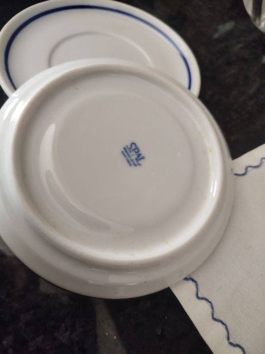 Pires de chávenas de café