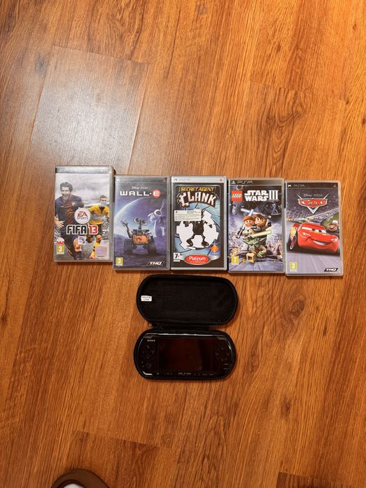 Psp slim z grami