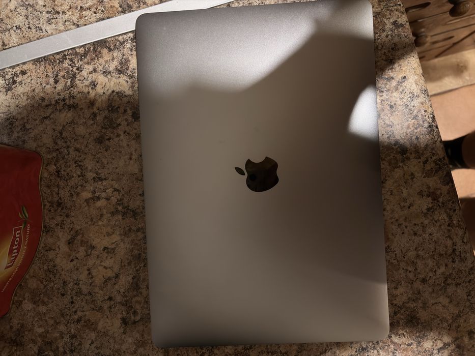 Macbook pro 2017 8/256gb Poznań Rataje • OLX.pl
