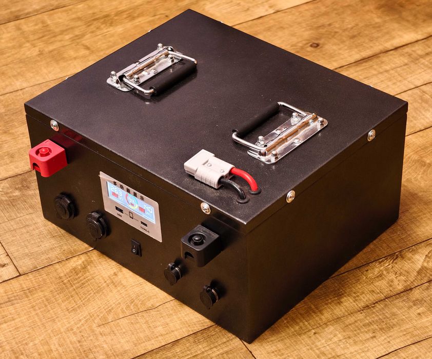 Power станція 24 вольта 150 ампер