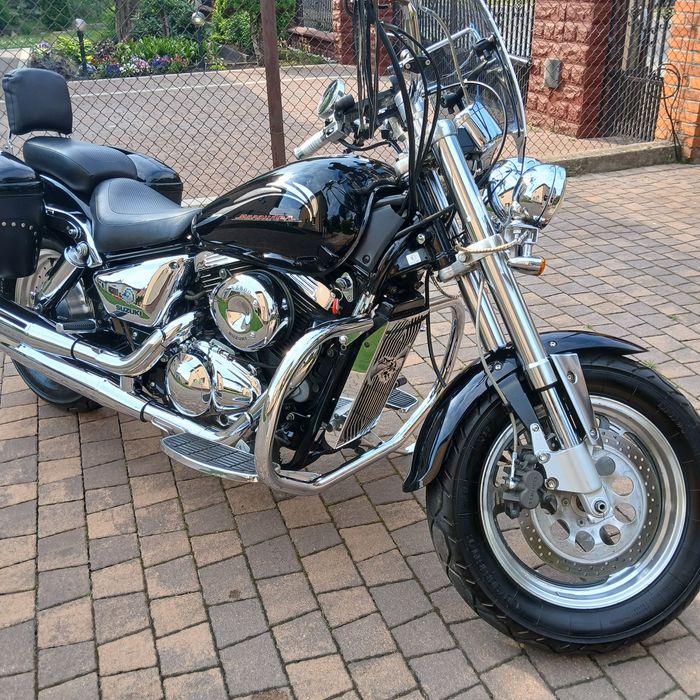 Suzuki Marauder VZ 800