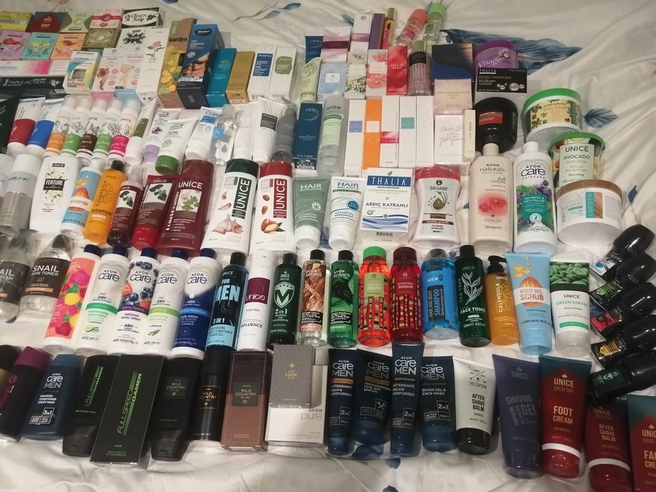 Подарунки відомих брендів косметики