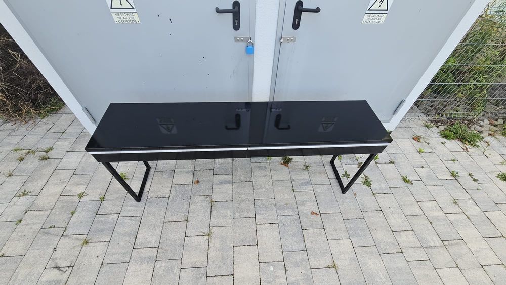 Biurko konsola IKEA Besta Burs czarny lakier połysk