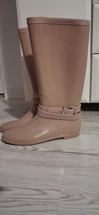 kalosze wysokie jak kozaki beżowe r 39 sran idealny