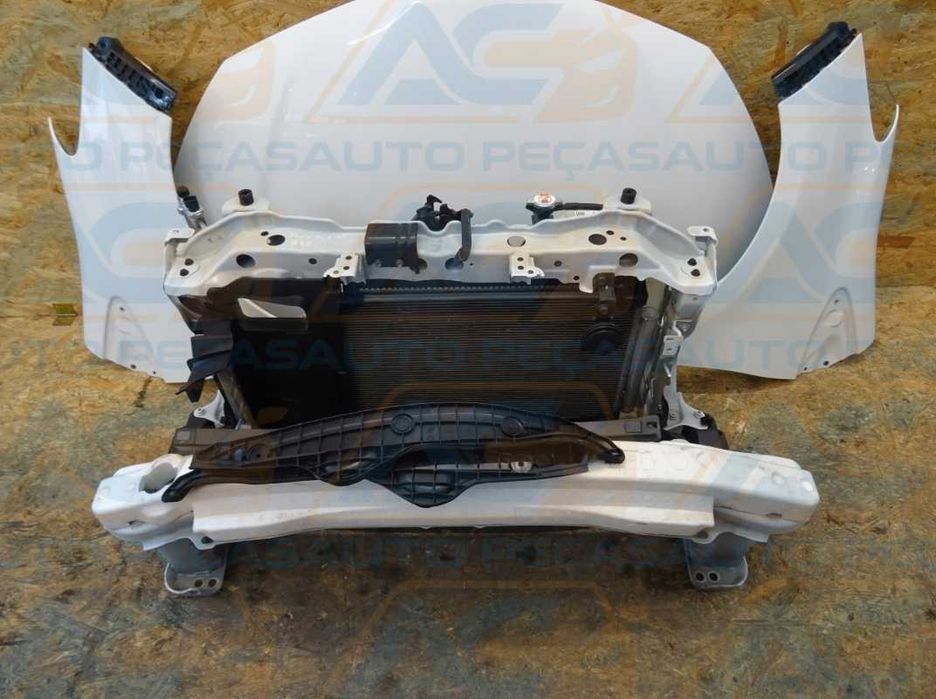 Toyota Yaris III LIFT Frente Completa 2 0 1 7 - 2 0 2 0