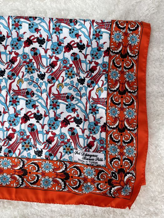 Jedwabna chusta z Bodrum – oryginalny turecki design!