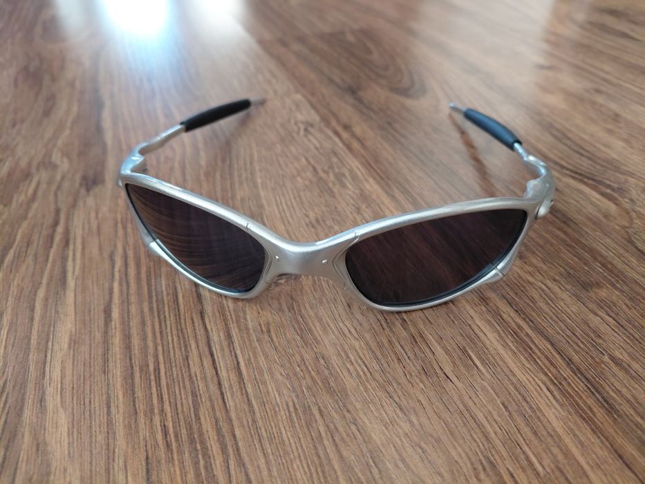 Сонцезахисні окуляри