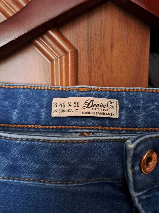 Гарний жіночий одяг + подарунок