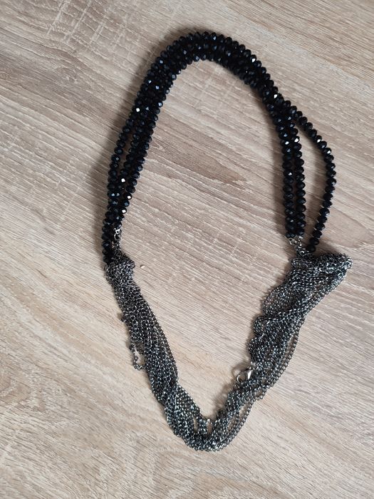 Colar duplo preto