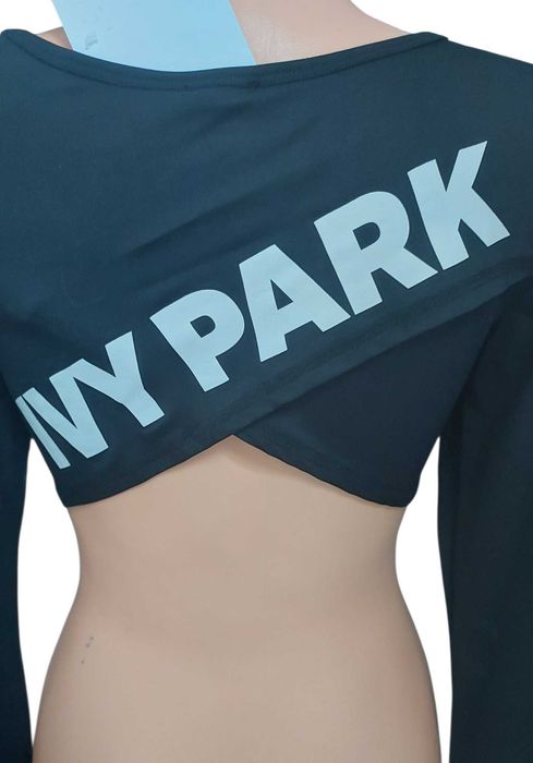 Czarna krótka bluzka top z długim rękawem IVY PARK, R.M