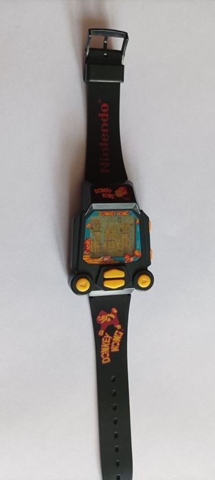 Oryginalny zegarek Nintendo z PRL
