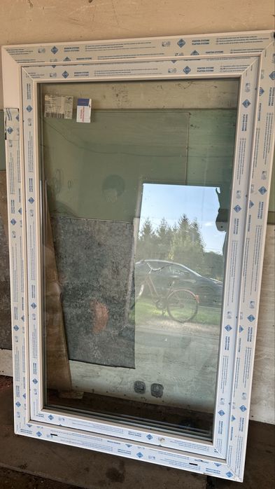 2 Okna białe nieużywane