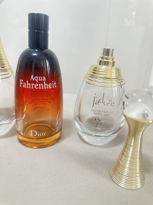 Puste opakowania po perfumach