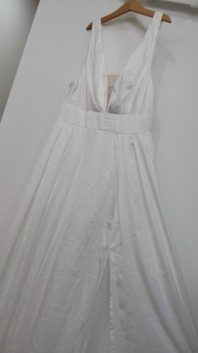 Vestido de Noiva Elegante Branco | Novo