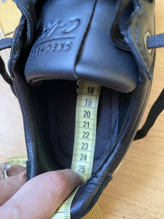 Кросівки Skechers  шкіряні кроссовки кожание