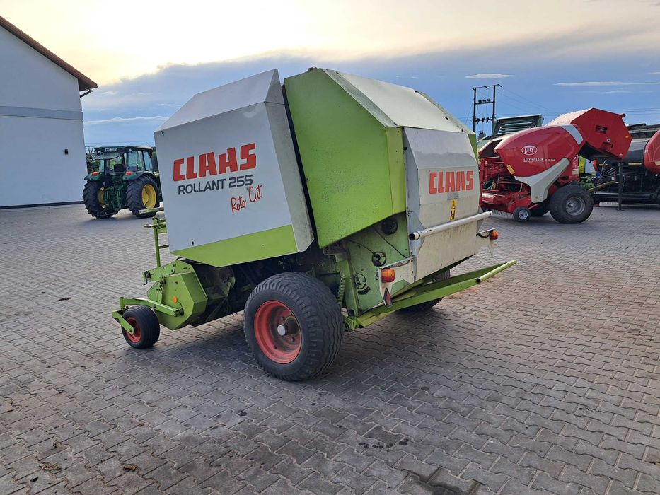 Claas Rollant 255 RC