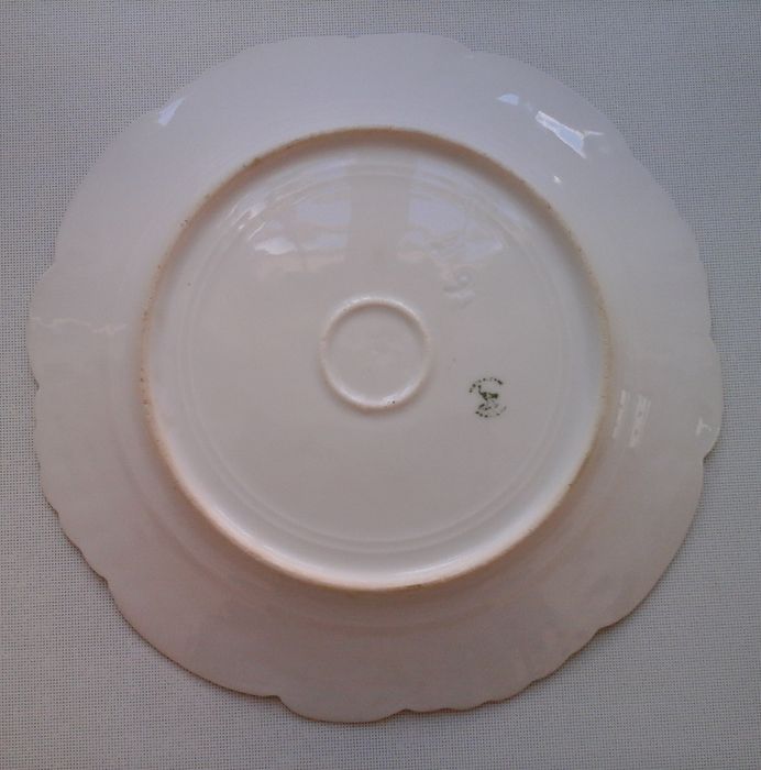 Prato branco com dourado Vista Alegre (1881 ~ 1921)