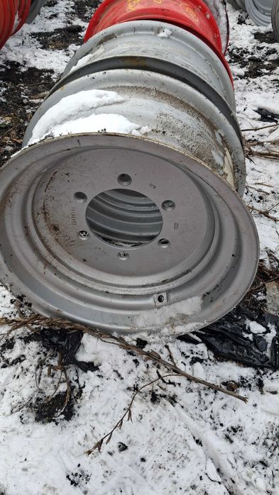 Felgi przyczepa 9x18 10.5/80-18 12.5/80-18 a 340/65r18 10.5-18 10.5/80