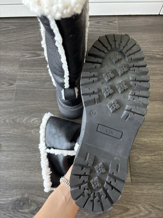 Зимові чоботи Armani Exchange