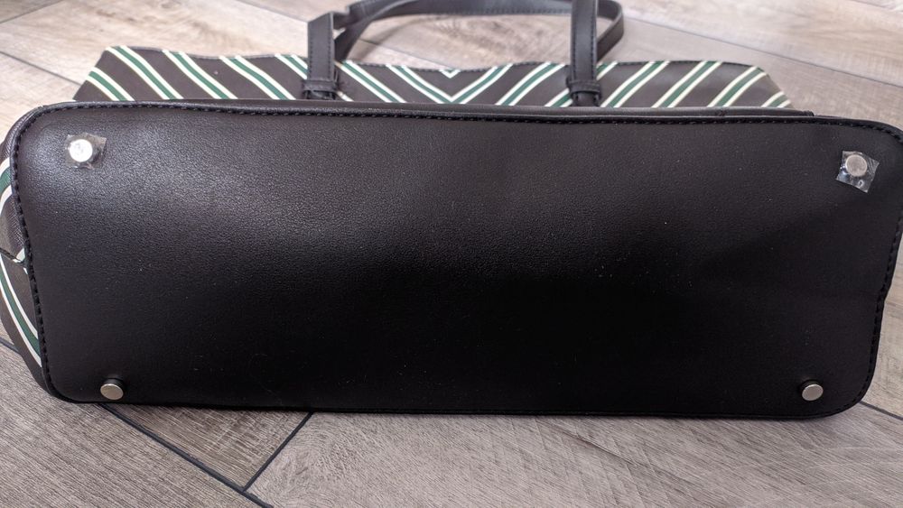 Torebka duża torebka firmy Mango nowa bez metki