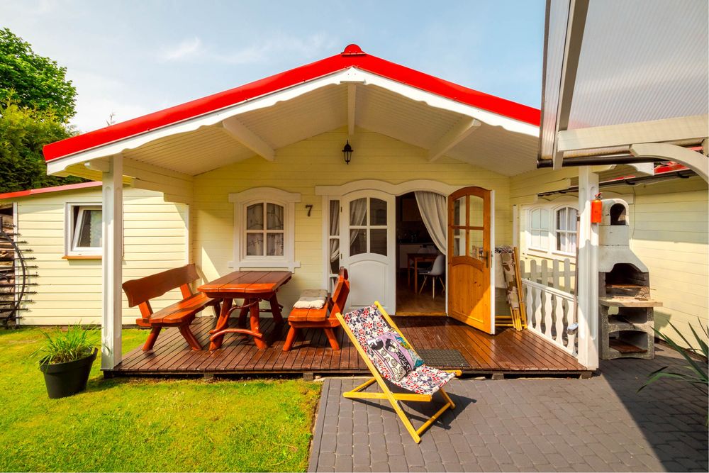 Domki nad morzem obok Mielna i Sarbinowa z basenem podgrzewanym!