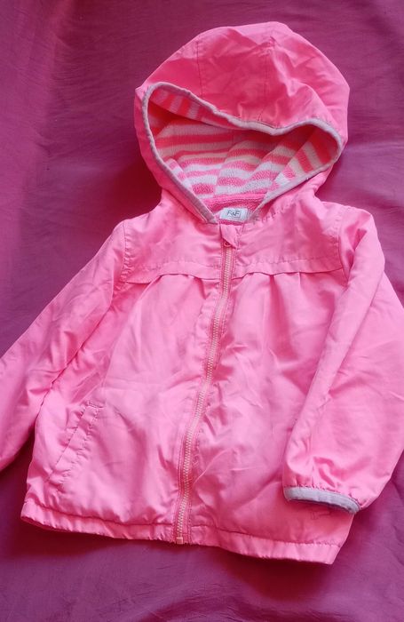 Przejściowa kurtka F&F zamszowa bawełna na polarze rozmiar 98 (2-3 lata)