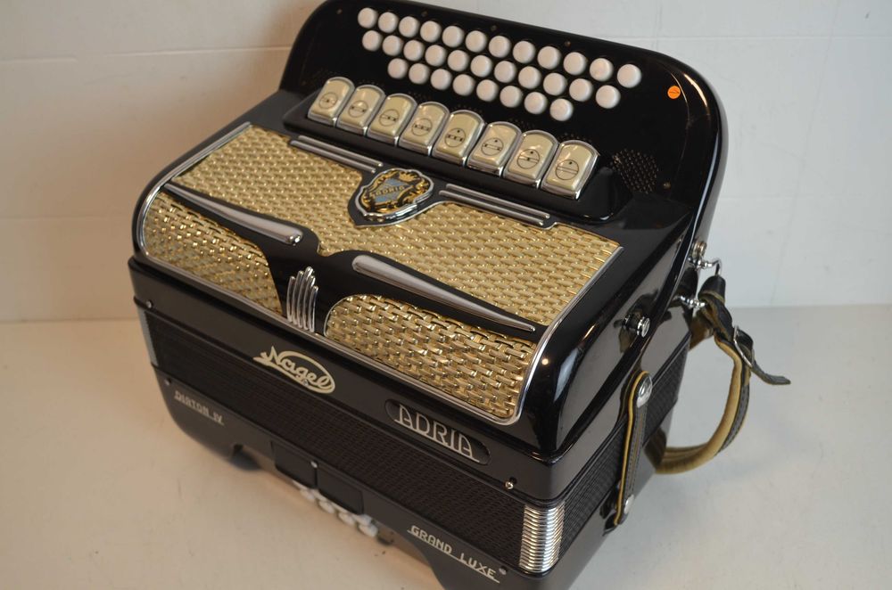 Concertina Adria 4 voz. N 03