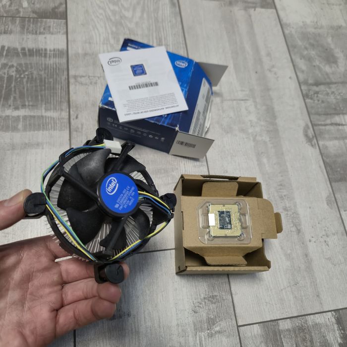 Процесор Intel Pentium G4500 3,5 ГГц