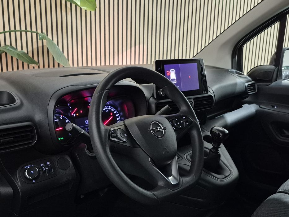 Opel Combo LONGA - 2022 | GARANTIA | 3 LUG. - 130.000KM