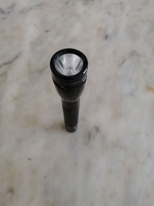 lanterna original mag lite 15 cm.
