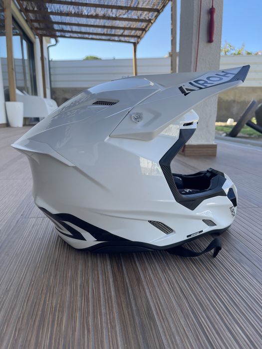 Capacete airoh twist 3