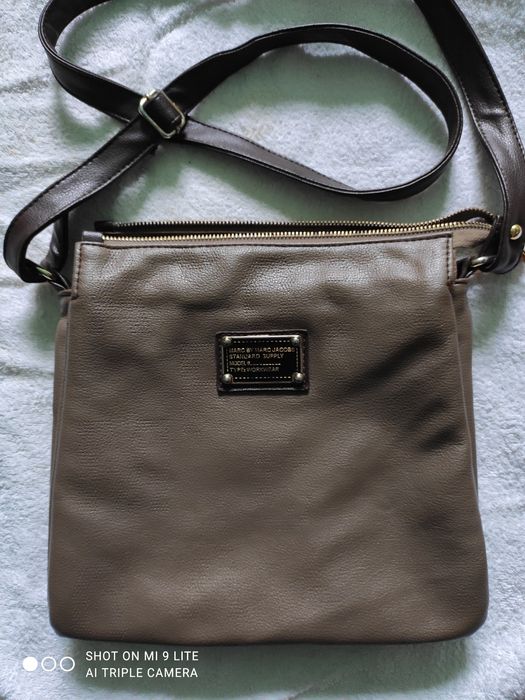 Женская кожаная сумка Mark by Mark Jacobs