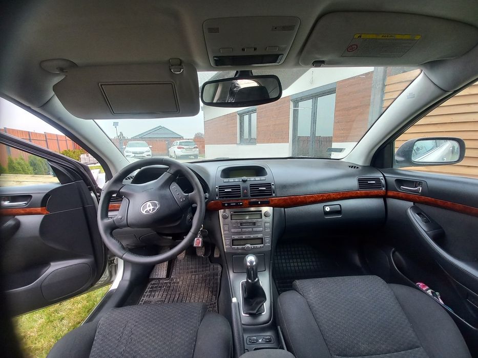 Toyota avensis t25 1.8