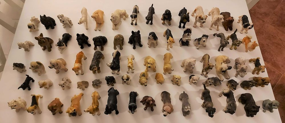 Coleção de 71 cães