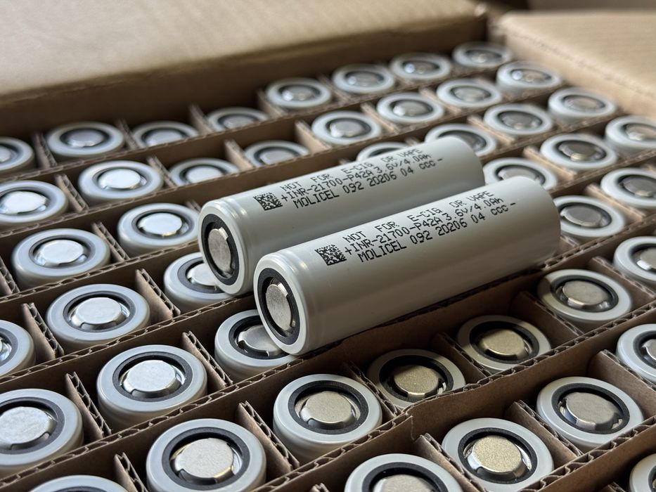 НОВІ Акумуляторні елементи Molicel P42A 4200 mAh 45A Li-ion 21700 Grade A