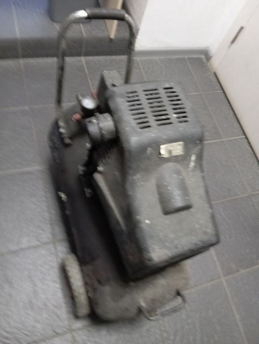 Компресор Dnipro M AC-50LX