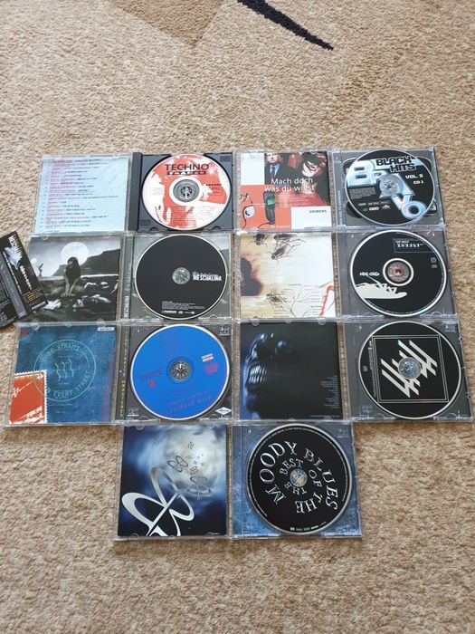CD  Papa Roach,Bravo hits,Techno trance, Marilyn Manson, Dire Straits, Moody Blues, Meschalina