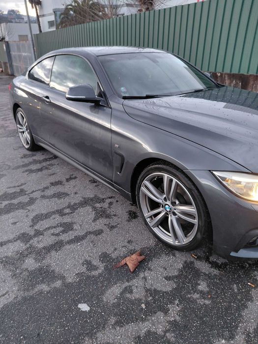 BMW 420d Coupé Pack M (Sport) Automático – 2014

Ano 2014razoável