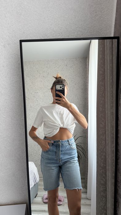 Джинсові шорти ZARA, розмір S (стан відмінний)