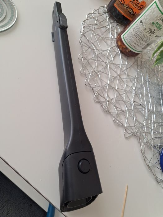 Teleskopowa szczotka szczelinowa electrolux