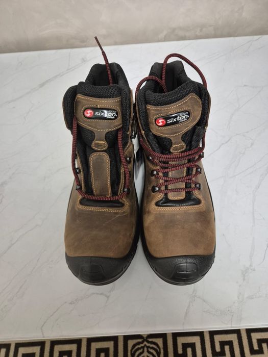 Тренінгове  взуття MONTANA PRO&SAFETY by Sixton