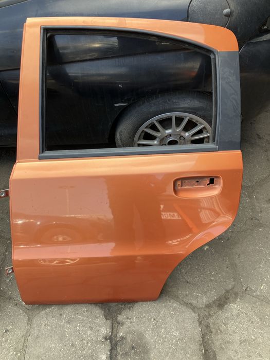 Fiat Panda - drzwi tył lewe prawe