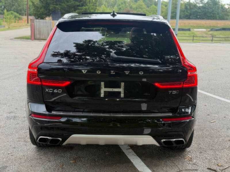 2018 Volvo XC60 T5 Momentum