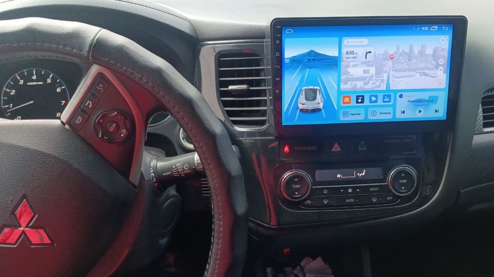 Mitsubishi Outlander 2.4  2014г