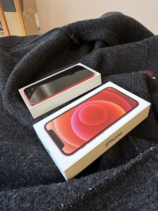 Iphone 12 mini red
