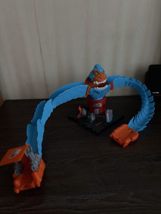 Оригінальні треки Hotwheels