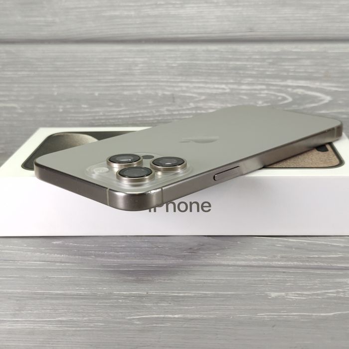 iPhone 15 Pro Max 256GB Natural Titanium | Гарний стан | Рідна коробка