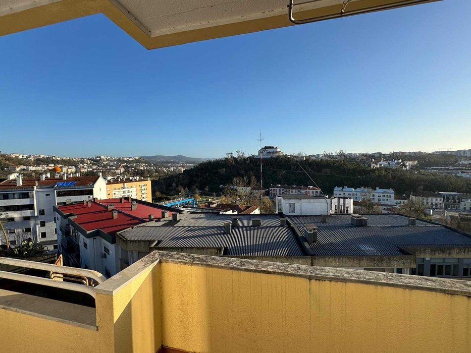 Apartamento T3 || Centro de Leiria