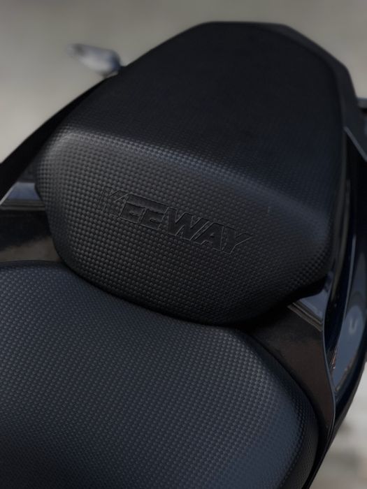 KEEWAY RKF 125 - C/ EXTRAS! Como Nova!