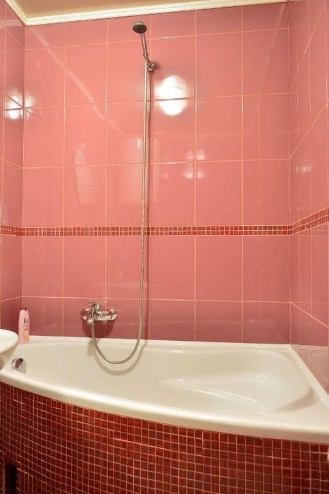 1-кім. Автовокзал. Обласна лікарня. Подобово, погодинно. Ціна доби.